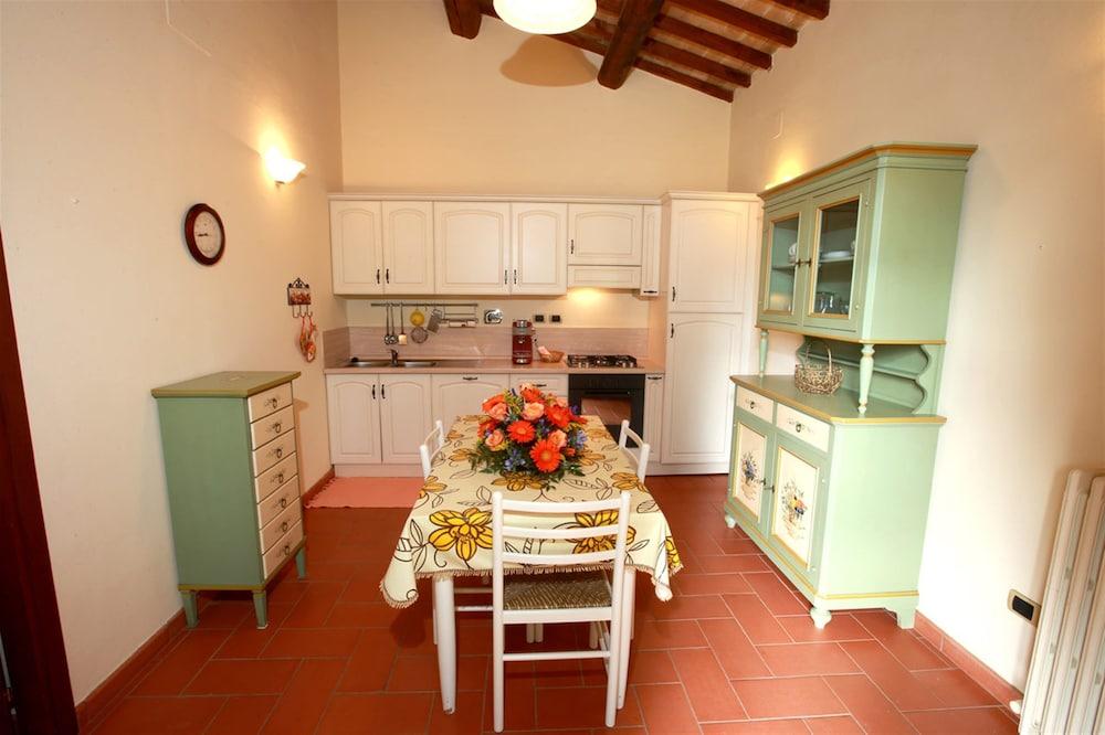 פרוג'ה Il Castellaro Country House מראה חיצוני תמונה