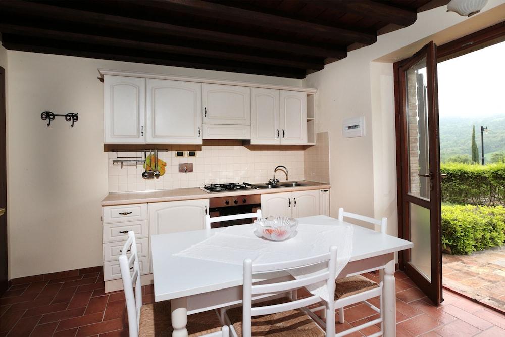 פרוג'ה Il Castellaro Country House מראה חיצוני תמונה