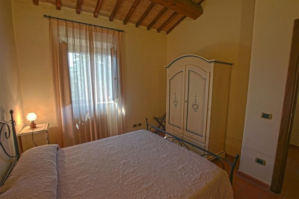 פרוג'ה Il Castellaro Country House מראה חיצוני תמונה
