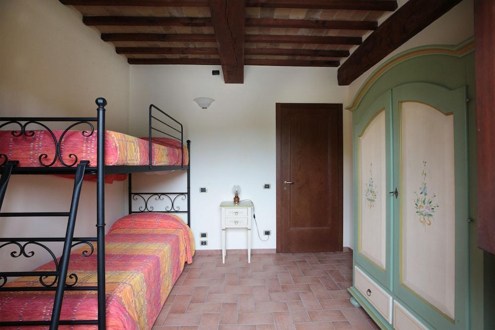 פרוג'ה Il Castellaro Country House מראה חיצוני תמונה