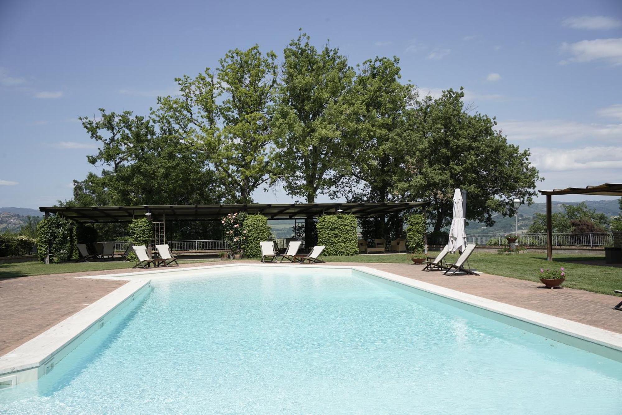 פרוג'ה Il Castellaro Country House מראה חיצוני תמונה