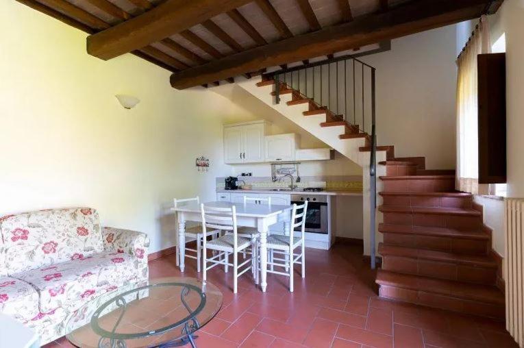 פרוג'ה Il Castellaro Country House מראה חיצוני תמונה